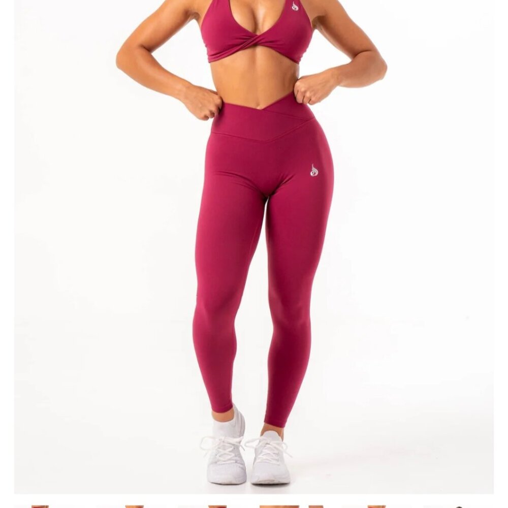 Ryder nkd cross waist band leggings